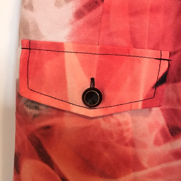 Like new Bisou Bisou romper - Picture 7 of 7